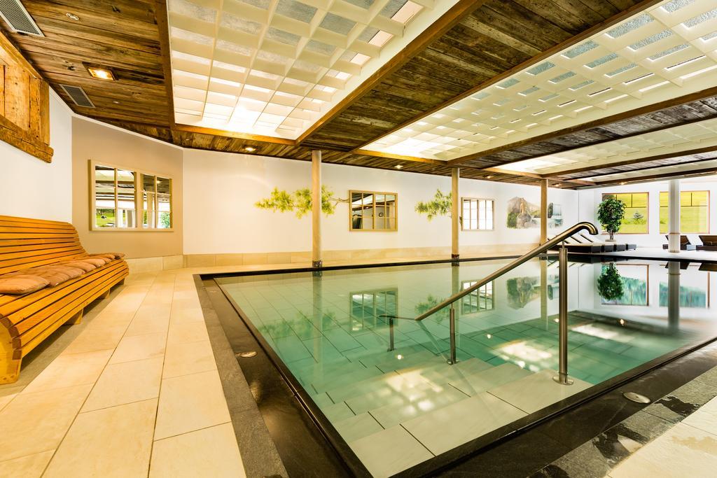 Berghotel 라시네스 외부 사진